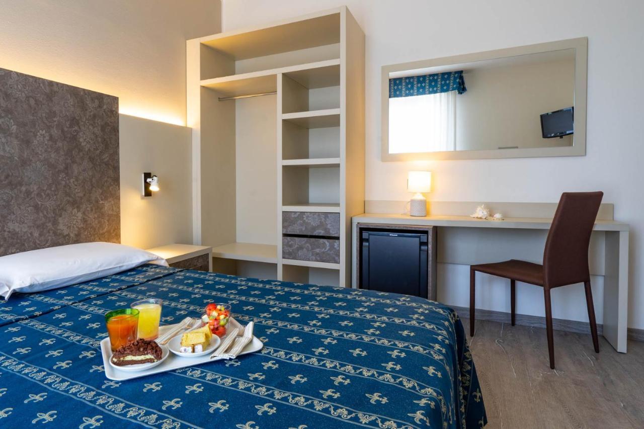 Hotel Ca' D'Oro กาออร์เล ภายนอก รูปภาพ