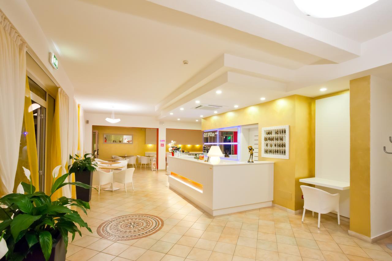 Hotel Ca' D'Oro กาออร์เล ภายนอก รูปภาพ